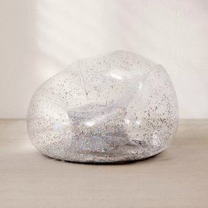 URBAN OUTFITTERS TRIXIE INFLATABLE CHAIR